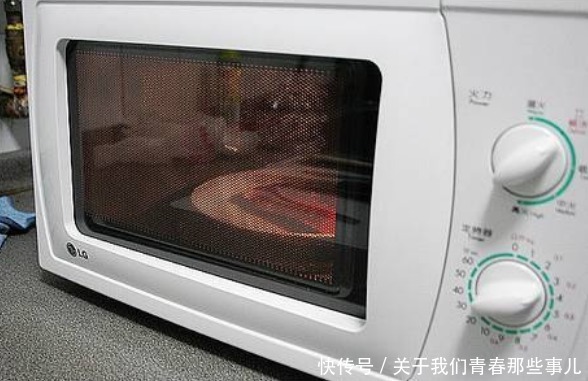 无论解冻什么肉,最忌直接用水泡,教你3招,解冻快,口感像鲜肉