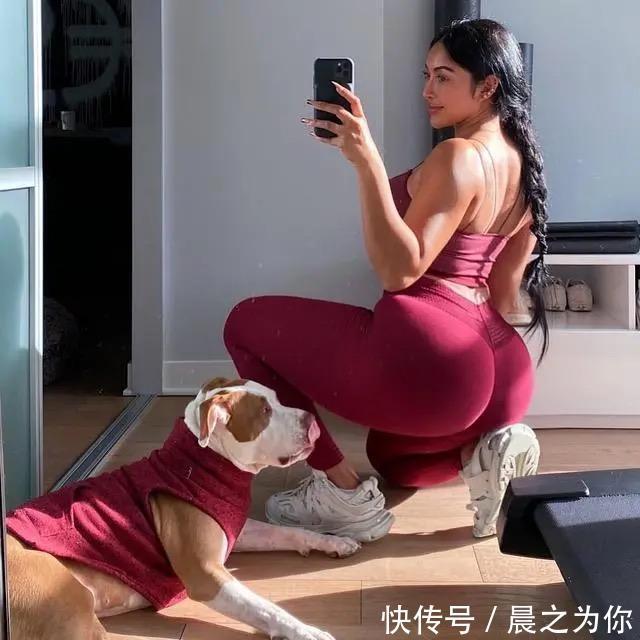 印度|健身9年让她身材变化明显,印度美女的“葫芦”曲线,吸粉百万