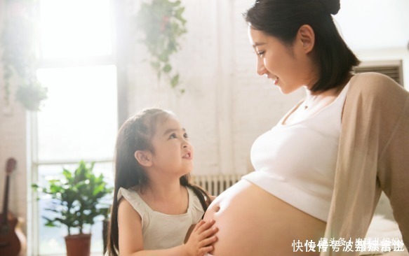 差距|年轻人不爱生二胎不出10年,二胎家庭与独生家庭的差距会拉大