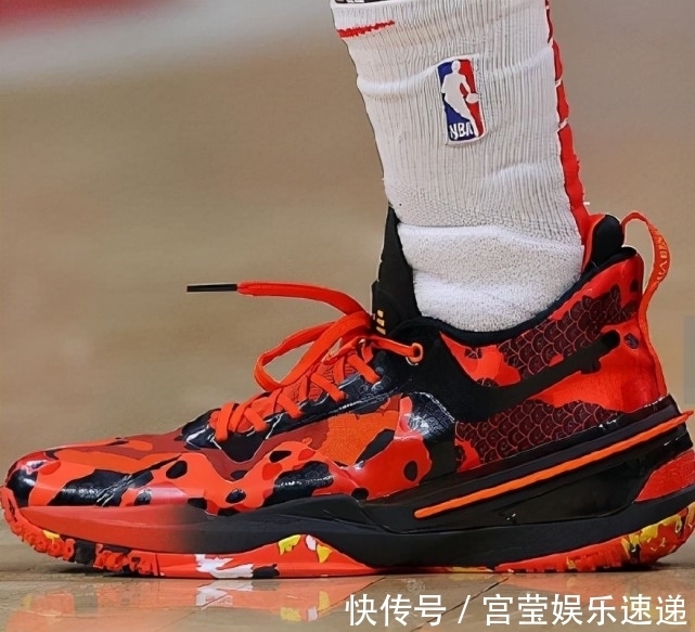 狗哥 耐克PG6代配置疑公开,塔图姆也有签名鞋了,比尔差点签约国产?
