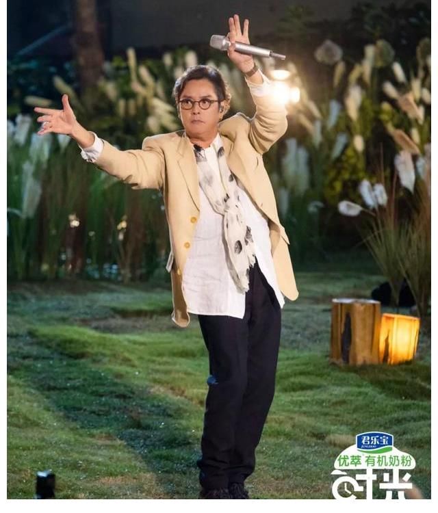 挖掘经典好歌里的“治愈力”，《时光音乐会》搭建“时代音乐桥”