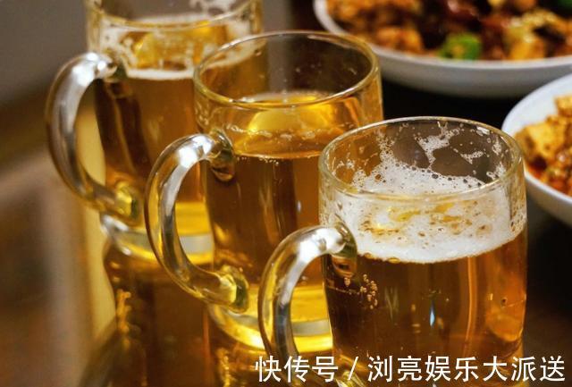 代谢|肝不好,脚部会有3种异常,若你全中,可能是肝“撑不住了”