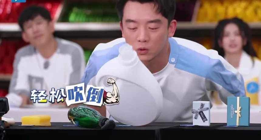 《奔跑吧》新一季开播,蔡徐坤缺席,游戏如作秀,下季别拍了好吗