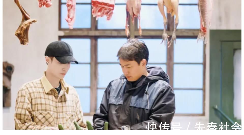 颜值|张艺兴颜值管理崩塌，清早素颜状态被吐槽不如素人，这还是男神？