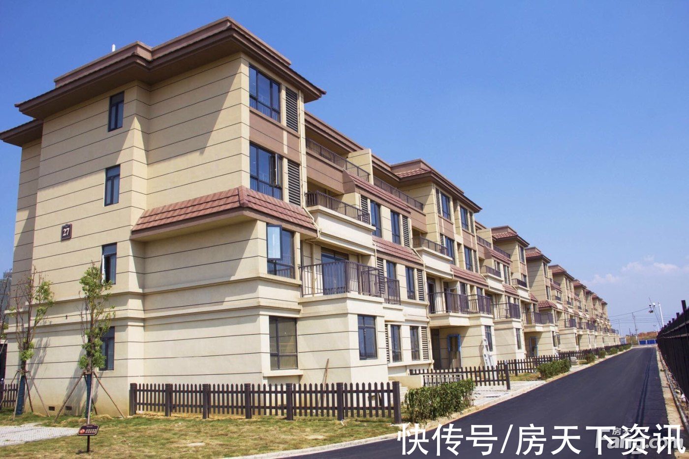 谍照|请查收从武汉武汉周边热门楼盘现场传来多张谍照（组图）