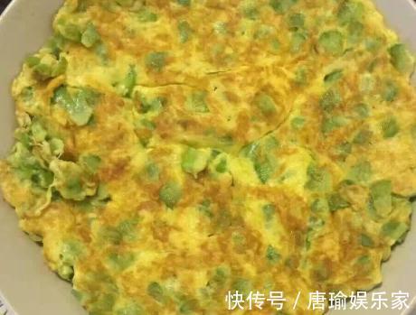 苦瓜|苦瓜炒鸡蛋,先炒苦瓜还是先炒蛋?大厨:都不对,这样做清脆嫩滑