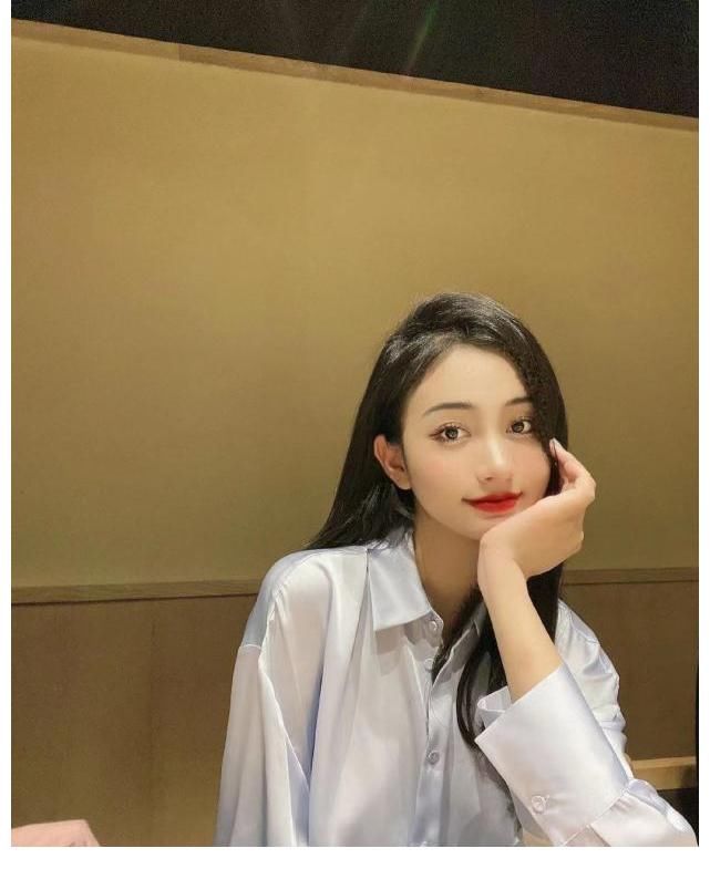 |网红曝与郭麒麟酒店约会，被德云社写成段子，内容特别护犊子