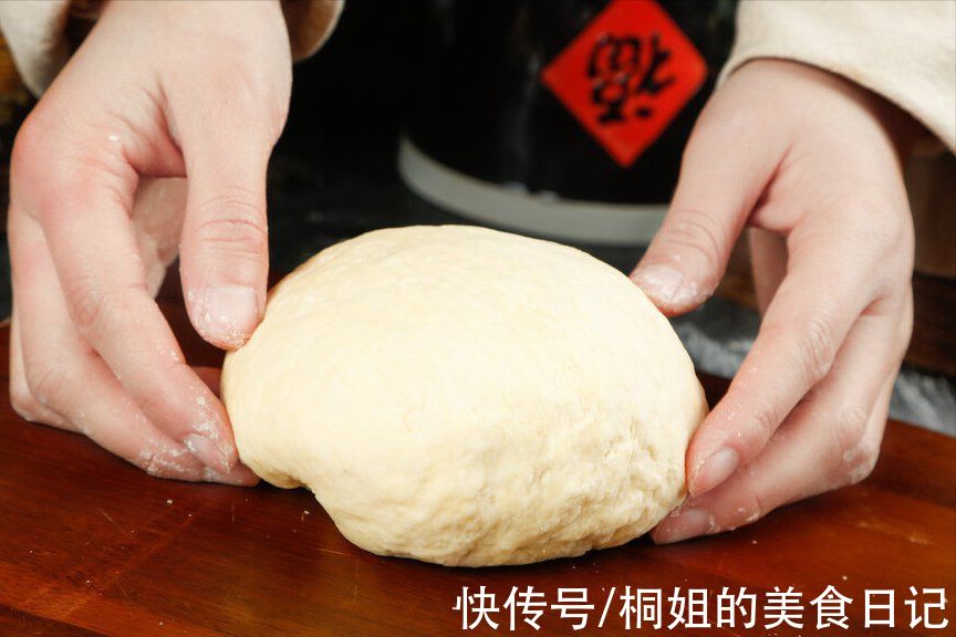 手把手教你做盘丝饼,焦香酥脆,层次分明,一圈一圈撕着吃