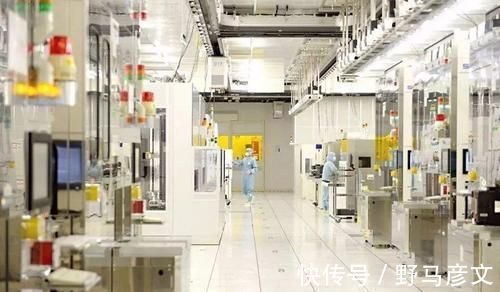 闪存芯片|短短3年时间,从32层跨越到128层,造出中国最先进的闪存芯片