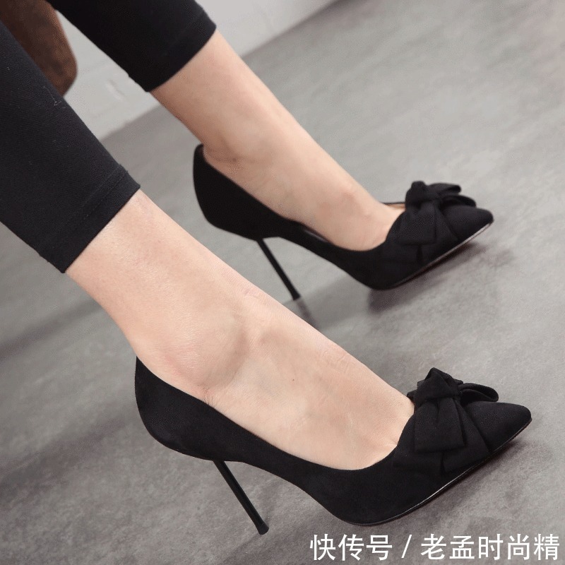 不穿尖头细跟的高跟鞋你就OUT了,有可能还会失掉做女神的机会