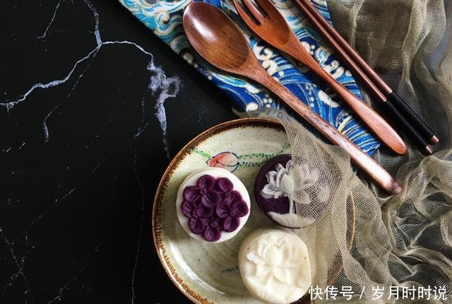 春天要多吃山药,教你在家自制山药糕,无水无油,香甜软糯!