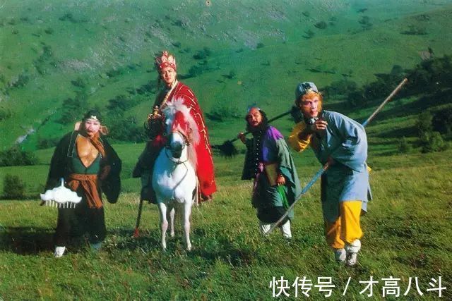 红楼@四大名著首尾诗词,人生万千悲喜,终归一悟!