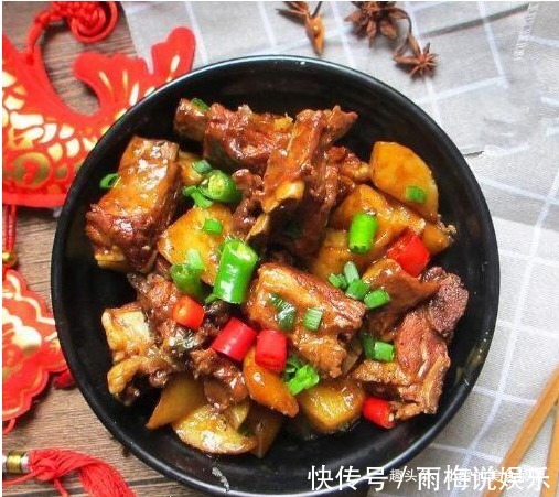 几道家常小炒,干净又好吃,营养超实惠,是请客吃饭的最好选择