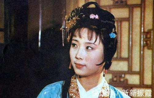 丫头!为何说黛玉比宝钗更适合管家?你看她管丫头的手段,比宝钗强多了