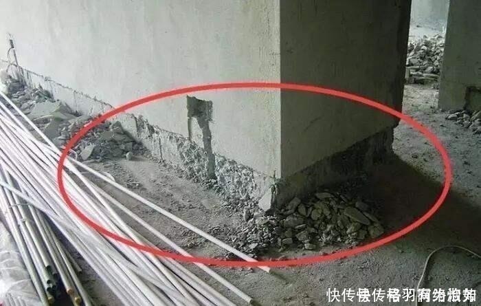 瓷砖|今后再买房，坚决不贴瓷砖，连踢脚线也要拆，现流行这样，高级