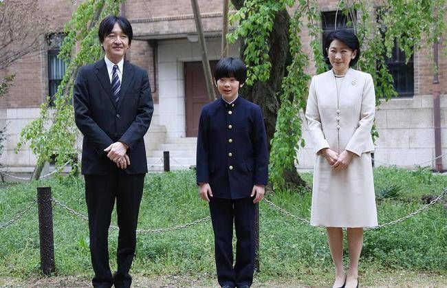 皇位继承权|侃天下｜皇室“男丁不旺”，日本会出现女皇吗