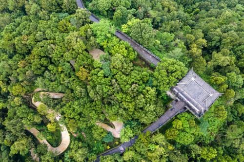 低薪|它是北京八达岭长城的“师范”，藏在江南小城中，景美人还少