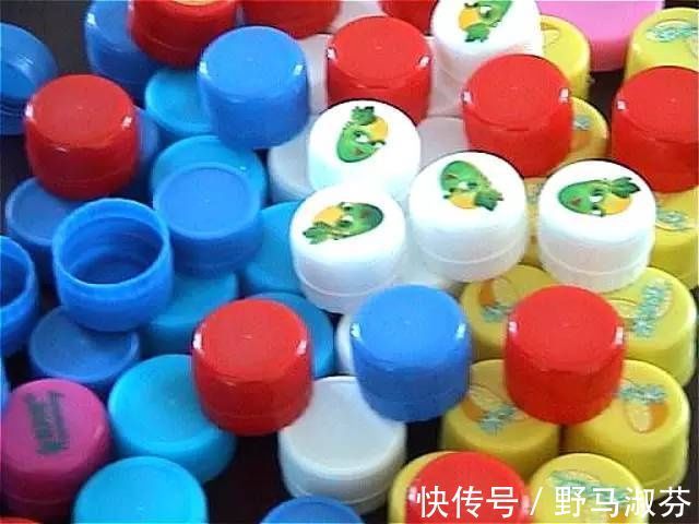 把肥皂放在矿泉水瓶盖上，第二天奇迹发生了