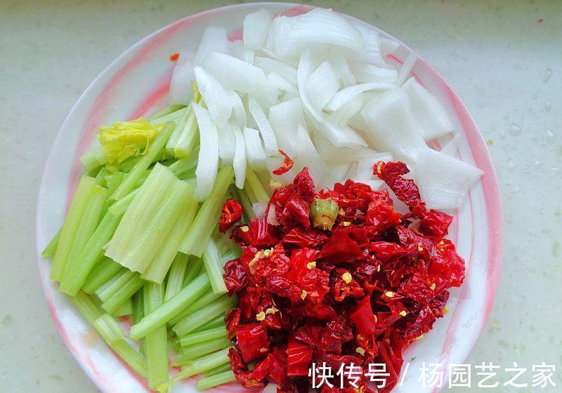 下饭又下酒的爆炒牛杂,新手都能做出来,收藏好,国庆节给家人做