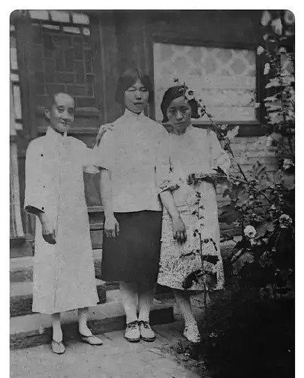 收到|鲁迅死后,朱安不断收到赠款,债务却高达四千元,她的饭桌吃了什么?