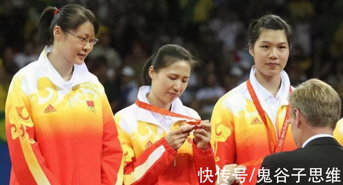 女排队员|周苏红：前女排队员，照顾瘫痪丈夫5年后，为何转身改嫁大9岁富商