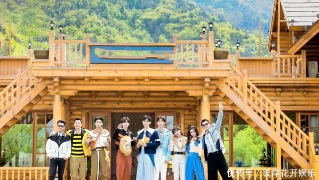 豪门 有种“豪门姐弟”叫baby蔡徐坤,弟弟染红发,姐姐也不甘示弱