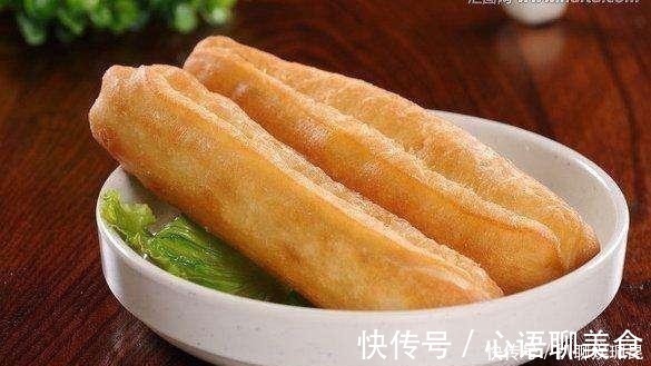 吃火锅时，放锅里就“消失”的食物，油条上榜，图3一煮就烂！