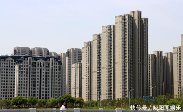 楼市|楼市迎来拐点?半年时间下跌5千元,购房者:首付款已亏光!