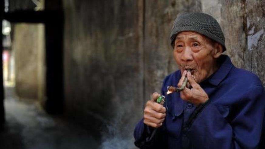 九代|俗语:“一代做官九代绝”,重点在下半句,可惜十人九不知