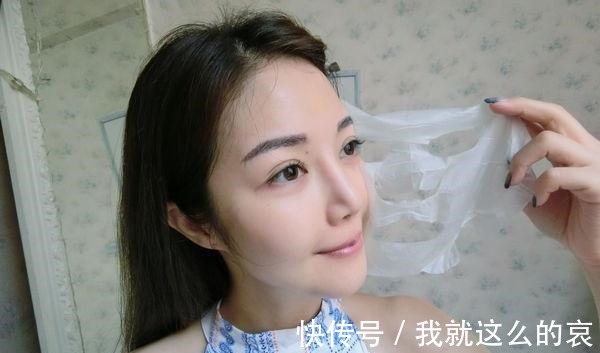 吸油纸 明明上午涂“粉底液”很白,下午脸就暗黄这3步很多人都做错了!
