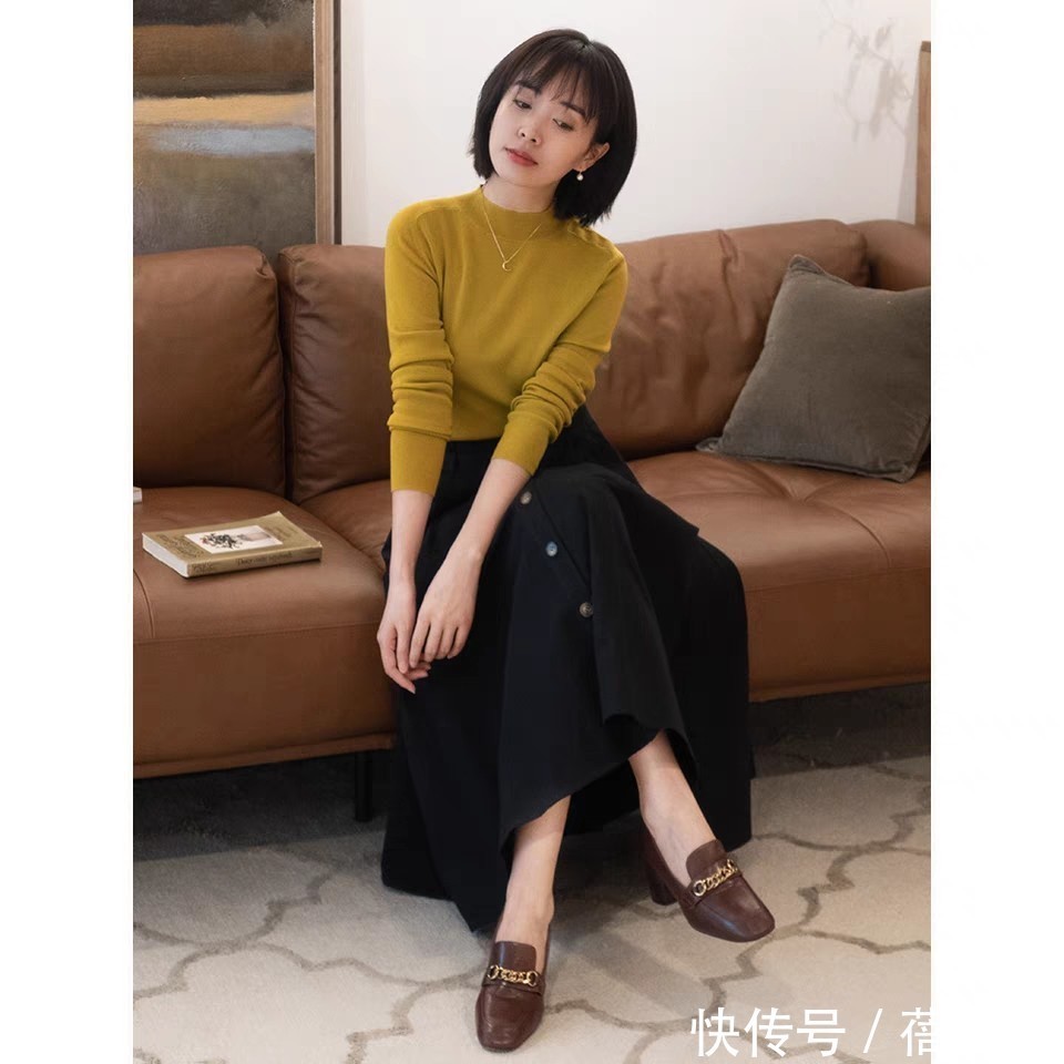 世面|见过世面的女人,入秋第1套穿搭首选“高跟鞋+半身裙”,高级优雅