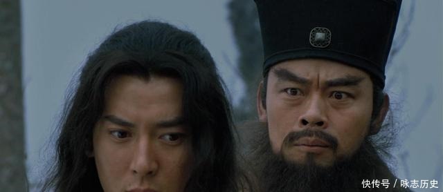 恶霸|拳打恶霸,做过军官的鲁智深,为何后面开悟了