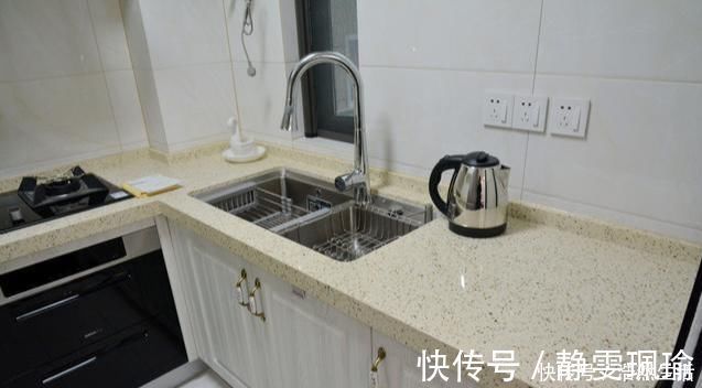 内嵌|新房打扫干净收尾中,还没入住就很漂亮了电视墙尤其抢眼晒晒