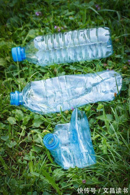 考古发掘#马未都:考古学家发掘古墓时,最怕的不是“粽子”,而是矿泉水瓶