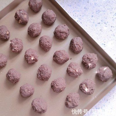 豆沙包|核桃豆沙包（不用起褶）