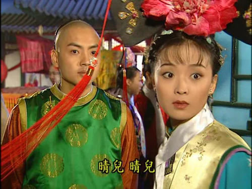 小燕子|《还珠格格》23年了，这8位演员后来怎么样了？