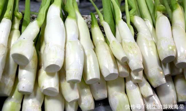 聪明人都在吃3种食物，美容养生、延缓衰老，谁吃谁受益！