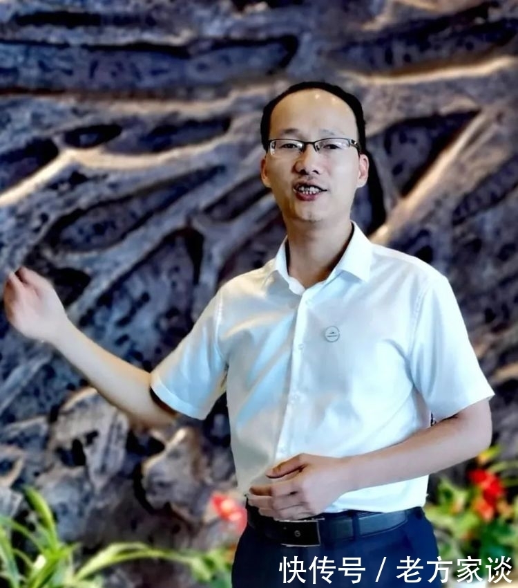 陈伟南文化馆火热直播,国家级主播四语种带你看展!