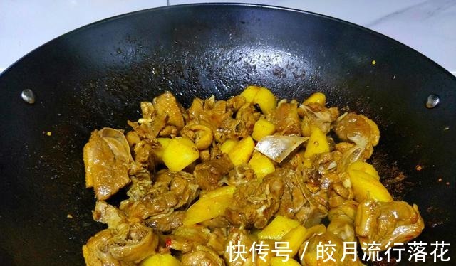 美味|美味好吃的（土豆焖鸭）！