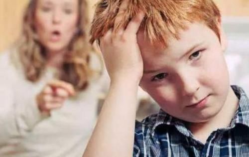 女儿|妈妈一巴掌,8岁女儿没了!再生气,孩子这几个部位也不能打