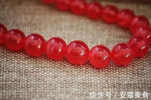 菱锰矿#爱情之石——红纹石,外观粉嫩漂亮,简直爱极了