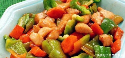 “蚝油”是一开始就放,还是最后再放大厨弄错了等于白放!