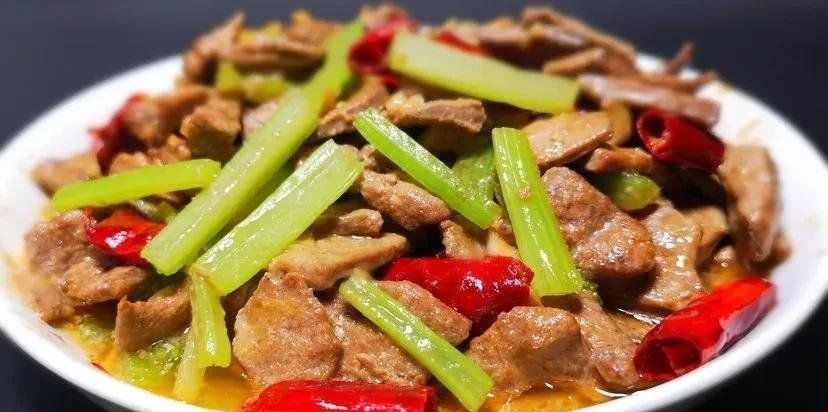 味道鲜美的10道家常菜，荤素搭配，好吃不腻，在家也能轻松当大厨