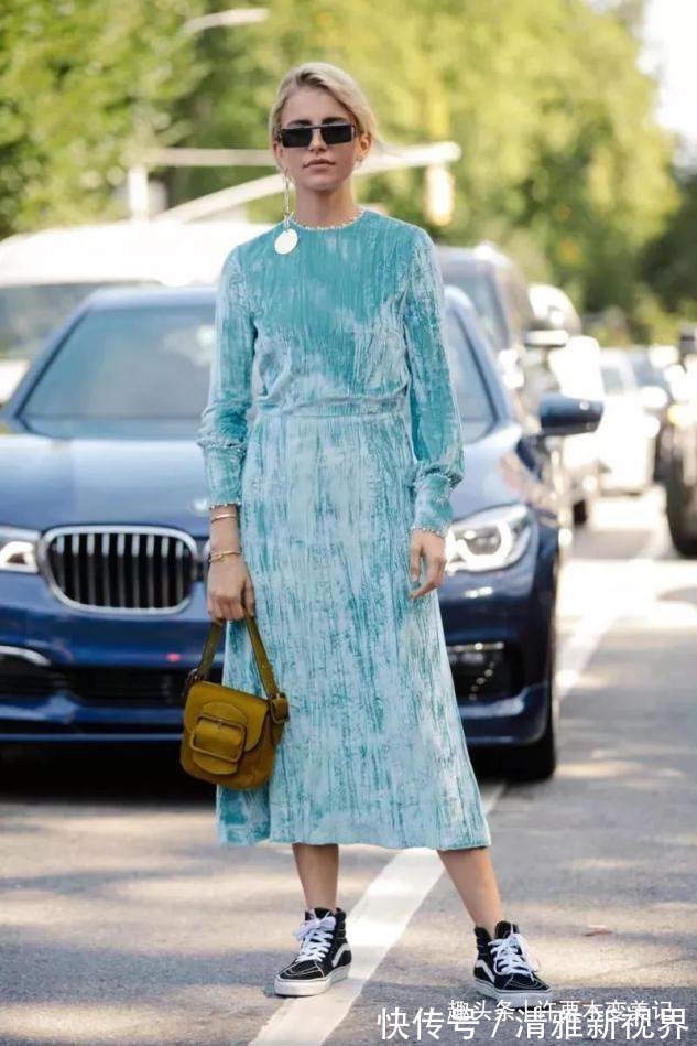 廉价 真正见过世面的女人,很少穿这3种“鞋子”,俗气显胖还廉价