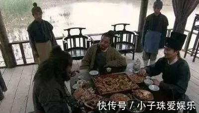 李逵|宋江戴宗李逵的一顿饭——牛肉,羊肉,鲜鱼,却吃出了3个阶层