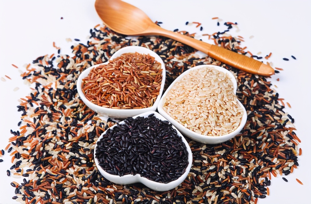 韭菜性温|52岁大妈，糖尿病离世，医生摇头血糖高，3种蔬菜要忌嘴