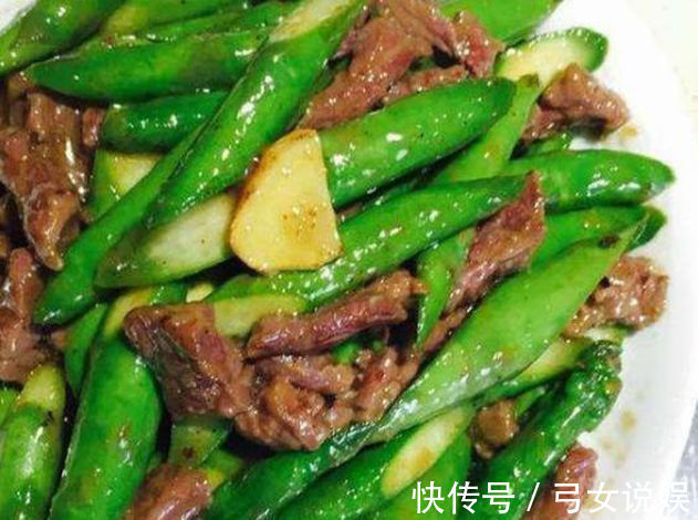 黑胡椒|美食看看蚝油芦笋牛肉,蒜蓉粉丝蒸大虾,浇汁鱼,橘香手撕鸭