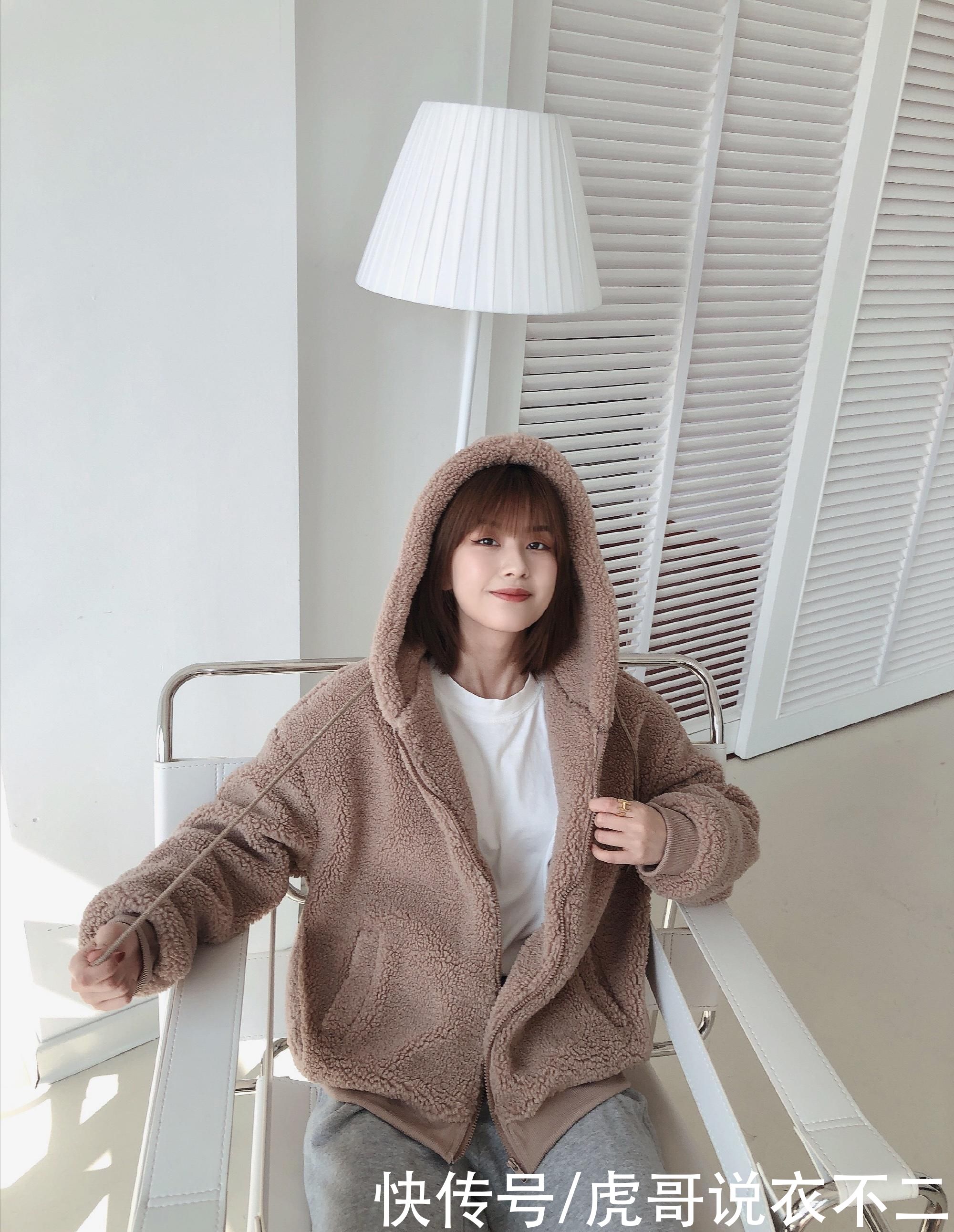 “纯欲风”气质如何打造？容易让人心生保护欲，配色和质感是关键