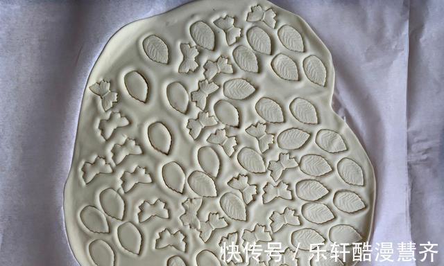 开心|孩子喜欢吃零食，做这个美味又有营养，孩子吃的开心极了