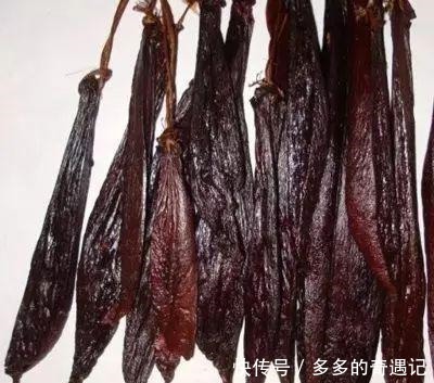 腊月腌腊肉火腿、骨头鲊、烟熏肉、酸肉、爆腌肉……